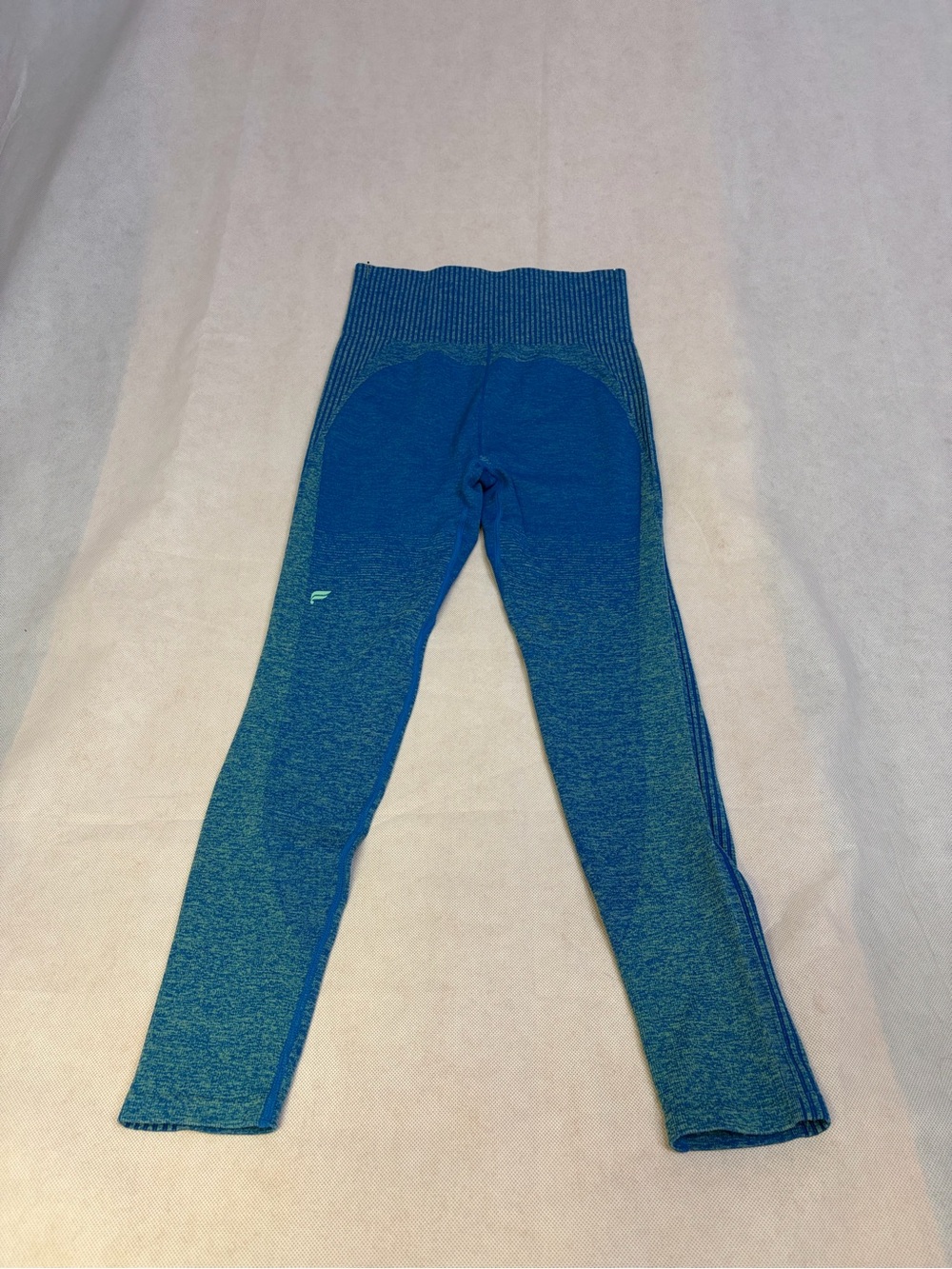 Fabletics Ultra High-Waisted Legging, sz M